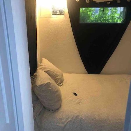 Logement Appartement Bourget Le Bourget Zewnętrze zdjęcie