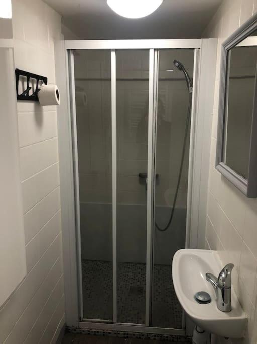 Logement Appartement Bourget Le Bourget Zewnętrze zdjęcie